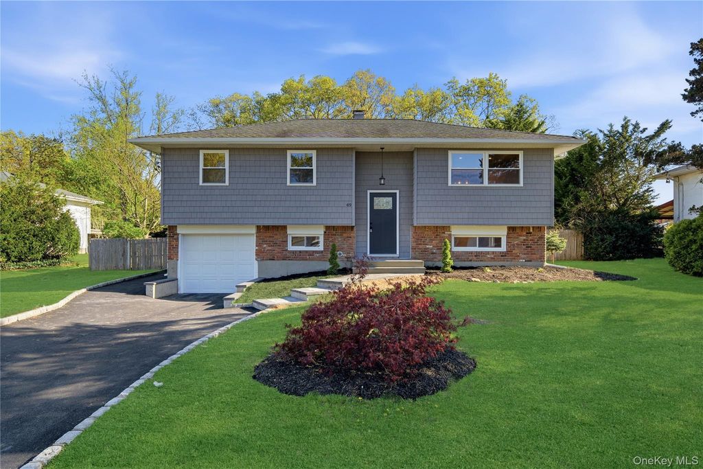 49 Sandy Hollow Drive, Smithtown, NY 11787