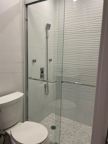 3340 SW 139th Avenue 1, Miami, FL 33175