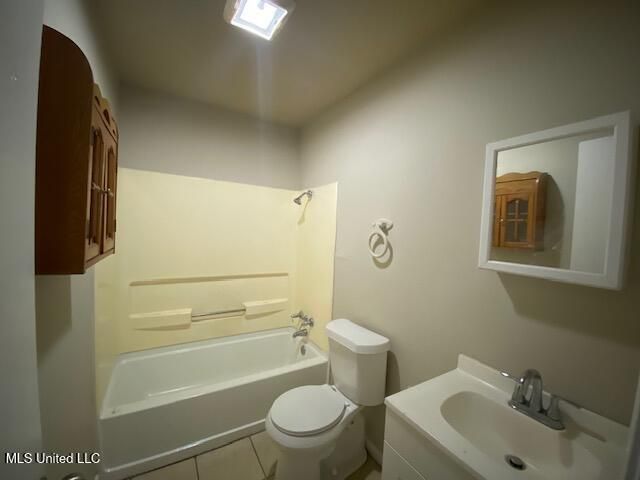 4607 Michigan Avenue, B1, Gulfport, MS 39501