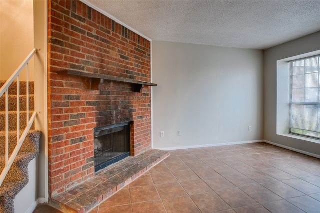 10500 Lake June L03, Dallas, TX 75217