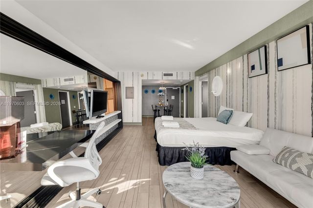 1100 West Ave 520, Miami Beach, FL 33139