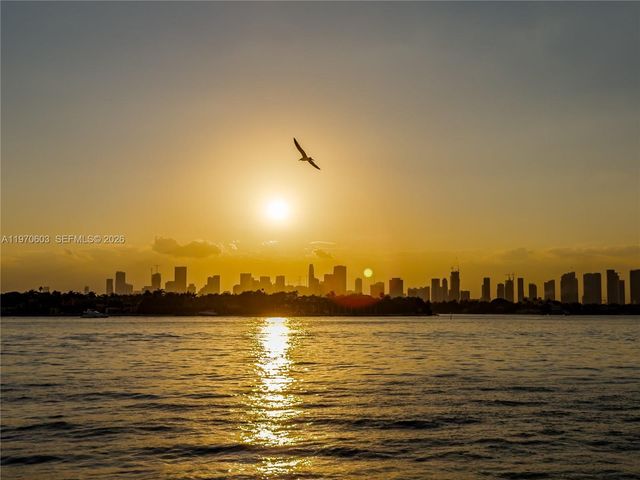 1100 West Ave 520, Miami Beach, FL 33139