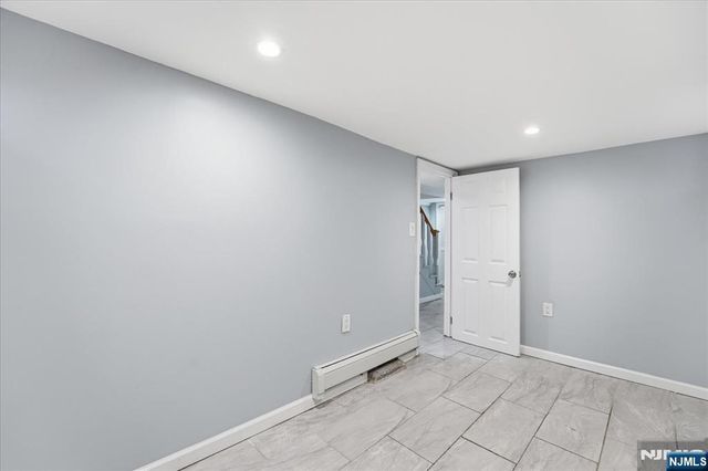 210 17th Street, Bloomfield, NJ 07003