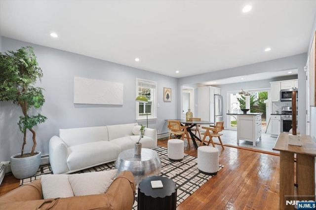 210 17th Street, Bloomfield, NJ 07003