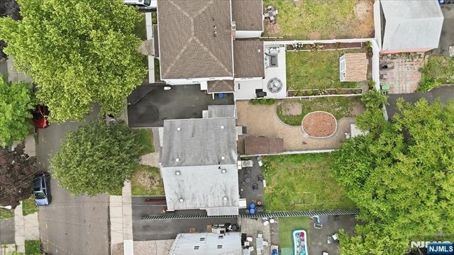 210 17th Street, Bloomfield, NJ 07003