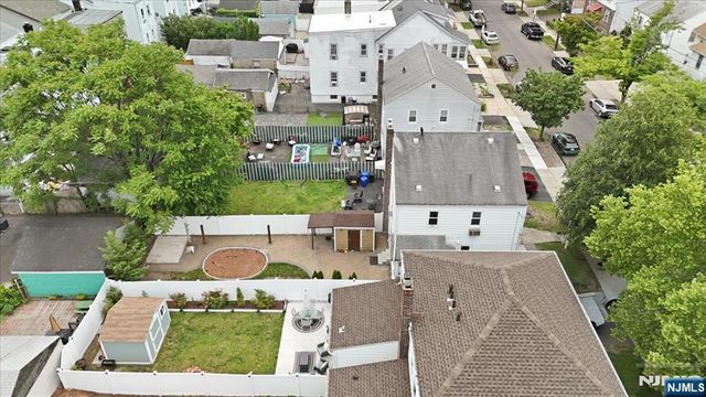 210 17th Street, Bloomfield, NJ 07003