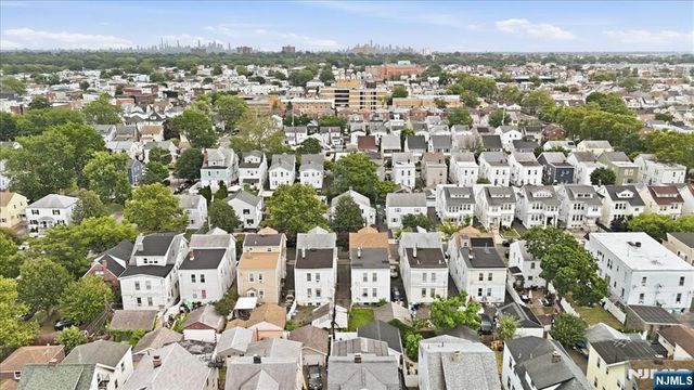 210 17th Street, Bloomfield, NJ 07003