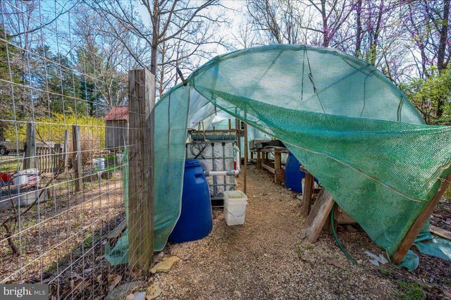 4304 SHARMANS RUN, Sharpsburg, MD 21782