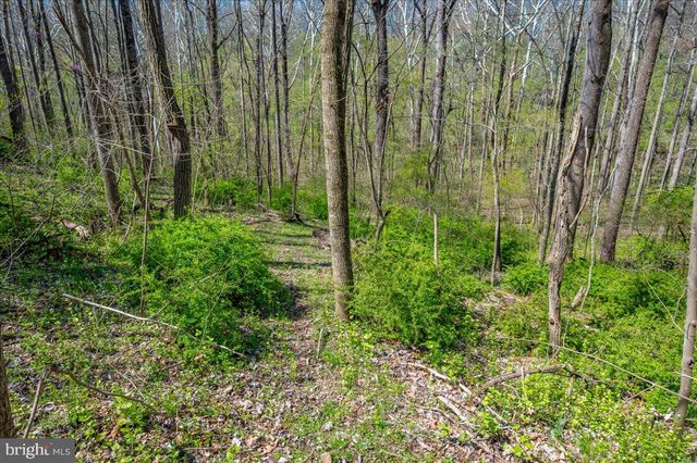 4304 SHARMANS RUN, Sharpsburg, MD 21782