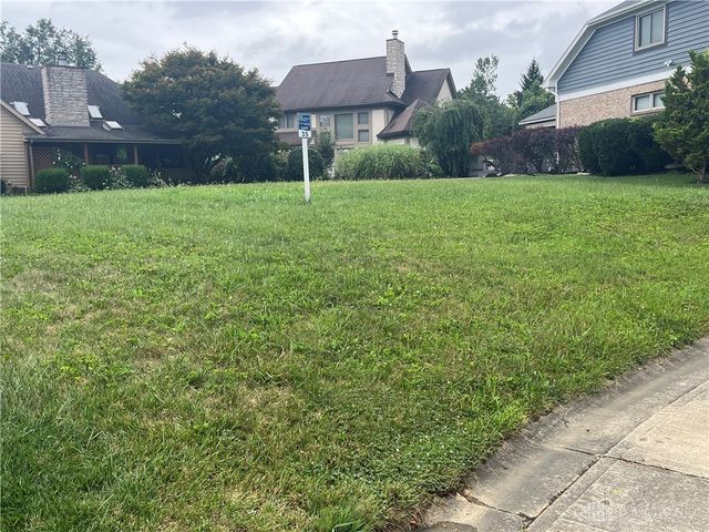 2136 Terraceview Circle, Beavercreek, OH 45431