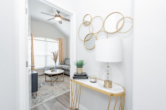 4006 Metropolitan Avenue, Dallas, TX 75210