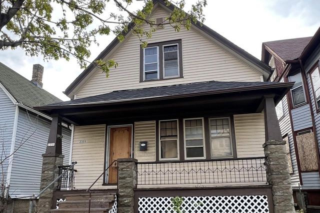2355 N 20th STREET, Milwaukee, WI 53206