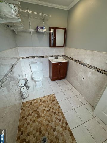 456 35th Street, Paterson, NJ 07504