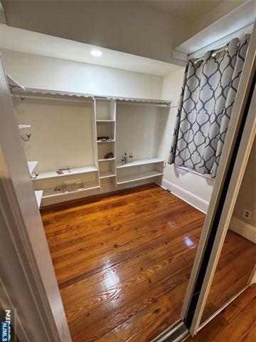 456 35th Street, Paterson, NJ 07504