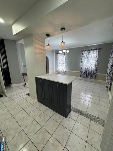 456 35th Street, Paterson, NJ 07504