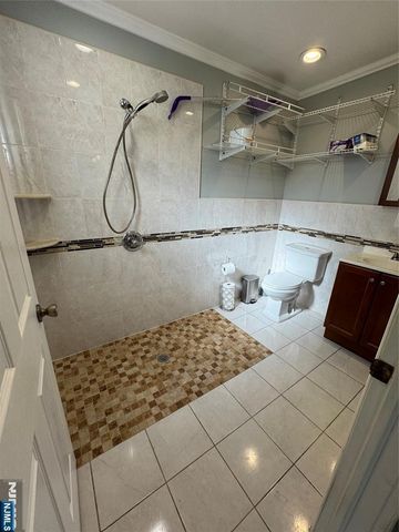 456 35th Street, Paterson, NJ 07504