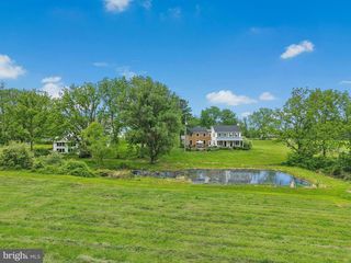 235 CHURCH HILL RD, Kintnersville, PA 18930