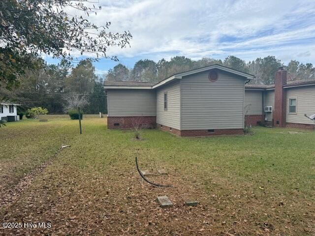 323 Pierce Road, Hallsboro, NC 28442