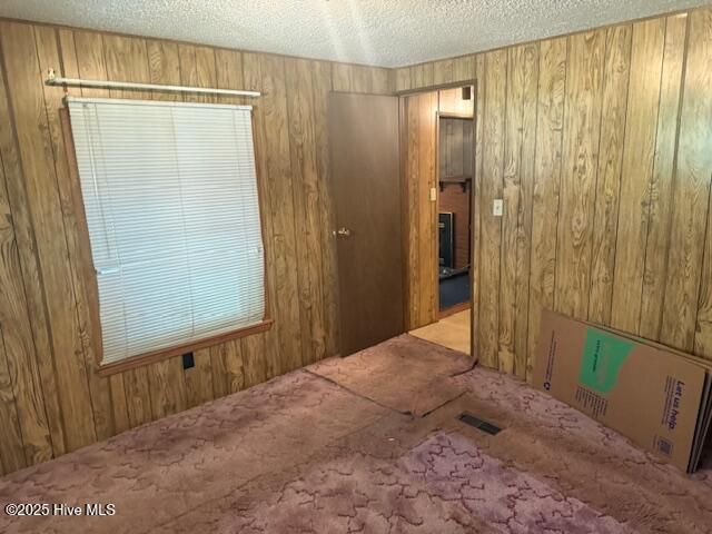 323 Pierce Road, Hallsboro, NC 28442