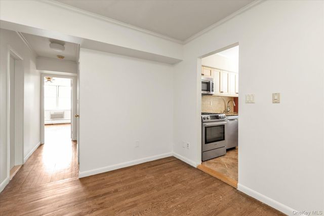 40 Daley Place 40-227, Lynbrook, NY 11563