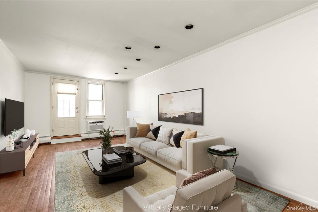 40 Daley Place 40-227, Lynbrook, NY 11563 — photo 3