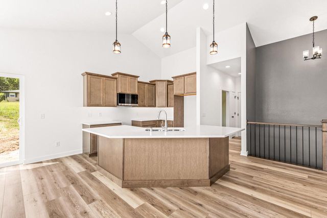 1515 Emma LANE, Burlington, WI 53105