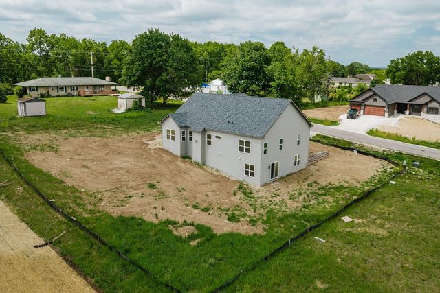 1515 Emma LANE, Burlington, WI 53105