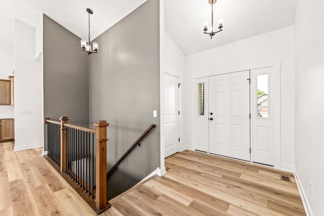 1515 Emma LANE, Burlington, WI 53105