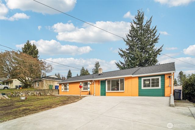 23907 60th Avenue W, Mountlake Terrace, WA 98043