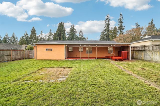 23907 60th Avenue W, Mountlake Terrace, WA 98043