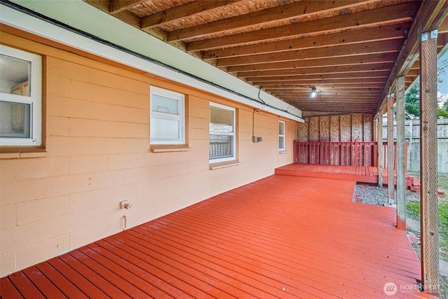 23907 60th Avenue W, Mountlake Terrace, WA 98043