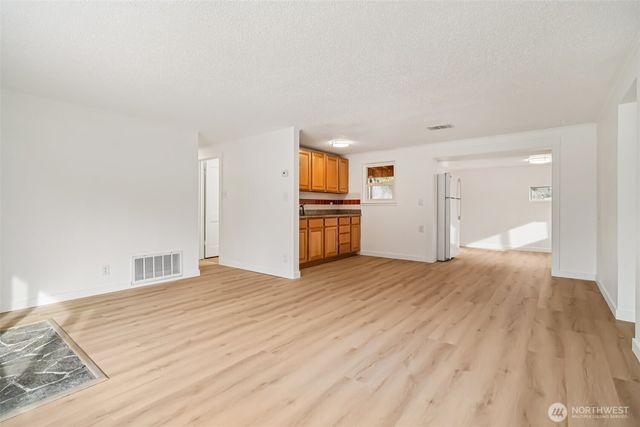 23907 60th Avenue W, Mountlake Terrace, WA 98043