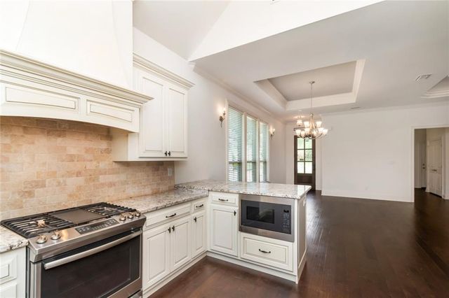 3528 Rue Royal, Mobile, AL 36693