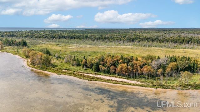 4935 Co. 511 Y.5 Road, Rapid River, MI 49878