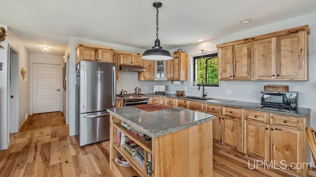 4935 Co. 511 Y.5 Road, Rapid River, MI 49878