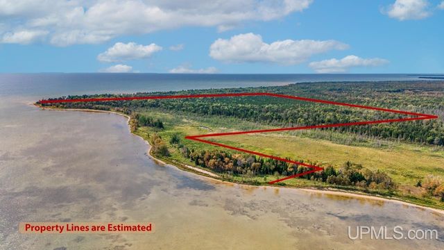 4935 Co. 511 Y.5 Road, Rapid River, MI 49878