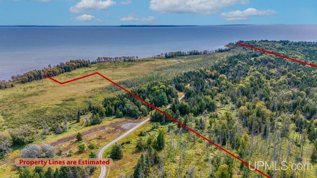 4935 Co. 511 Y.5 Road, Rapid River, MI 49878