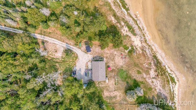 4935 Co. 511 Y.5 Road, Rapid River, MI 49878