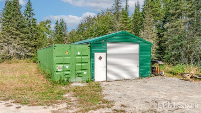 4935 Co. 511 Y.5 Road, Rapid River, MI 49878