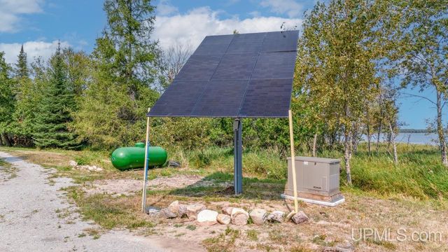 4935 Co. 511 Y.5 Road, Rapid River, MI 49878