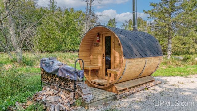 4935 Co. 511 Y.5 Road, Rapid River, MI 49878