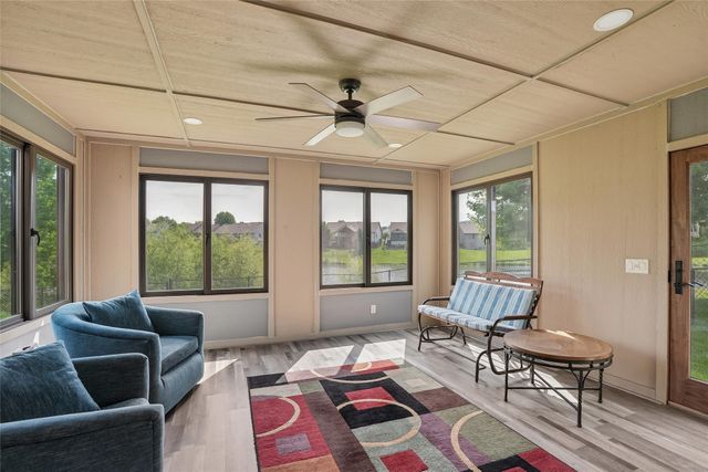 4951 E Hull Avenue, Des Moines, IA 50317