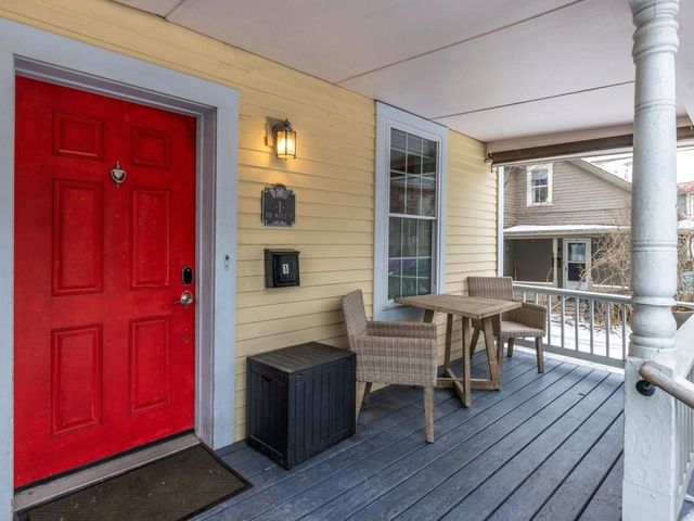 103 Maple St Apt 1, Burlington, VT 05401