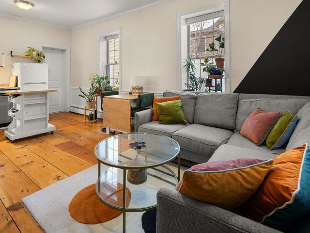 103 Maple St Apt 1, Burlington, VT 05401