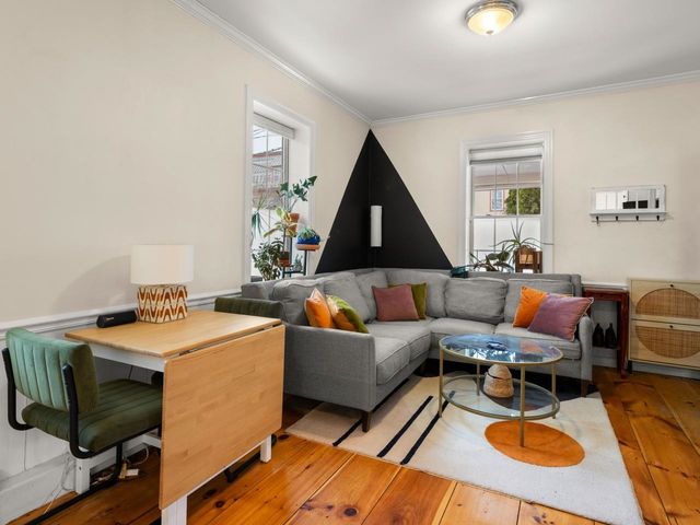 103 Maple St Apt 1, Burlington, VT 05401