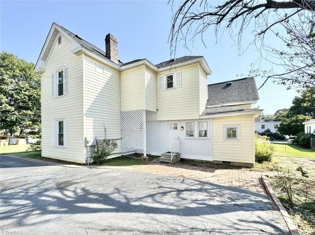 3903 Clifton Road, Greensboro, NC 27407