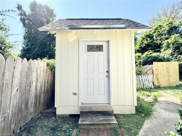 3903 Clifton Road, Greensboro, NC 27407