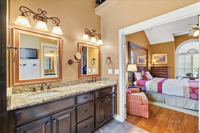 195 The Hollows Ct, Hendersonville, TN 37075