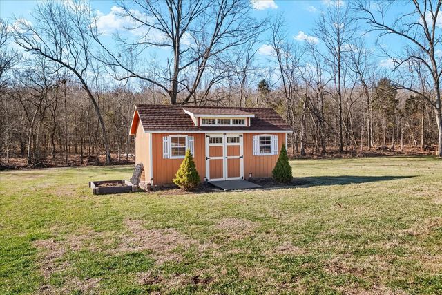 195 The Hollows Ct, Hendersonville, TN 37075