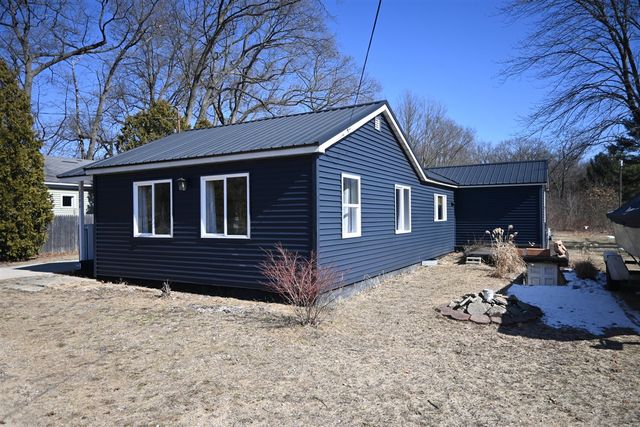 2096 S Mill Iron Road, Muskegon, MI 49442